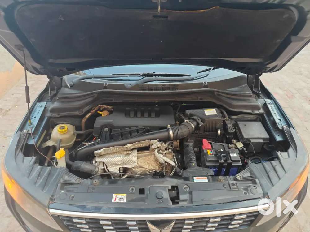 Mahindra Xuv300 2024 Diesel 40000 Km Driven