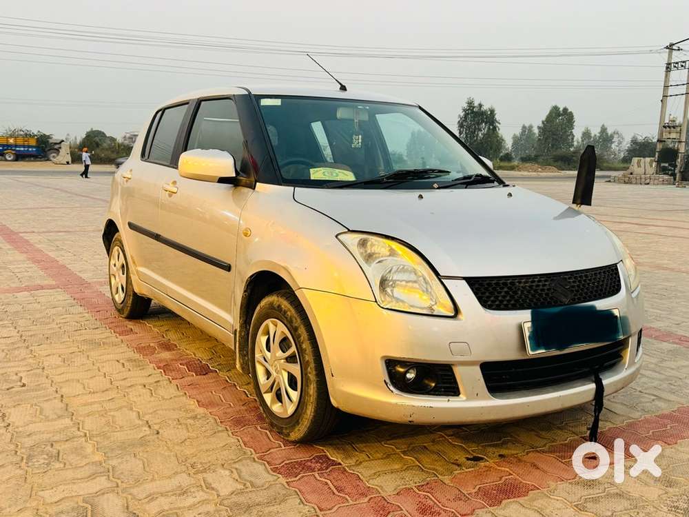 Swift Vxi Petrol 2011