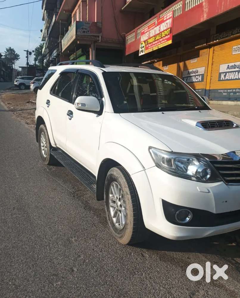 Toyota Fortuner 2013 Diesel Well Maintained