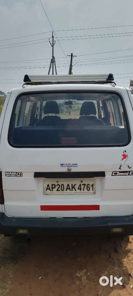 Maruti Suzuki Omni 2011
