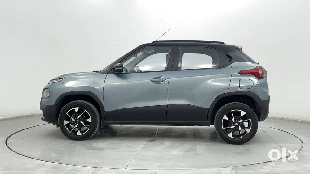 Tata Punch 1.2 Revotron Creative Amt Dual Tone, 2022, Petrol