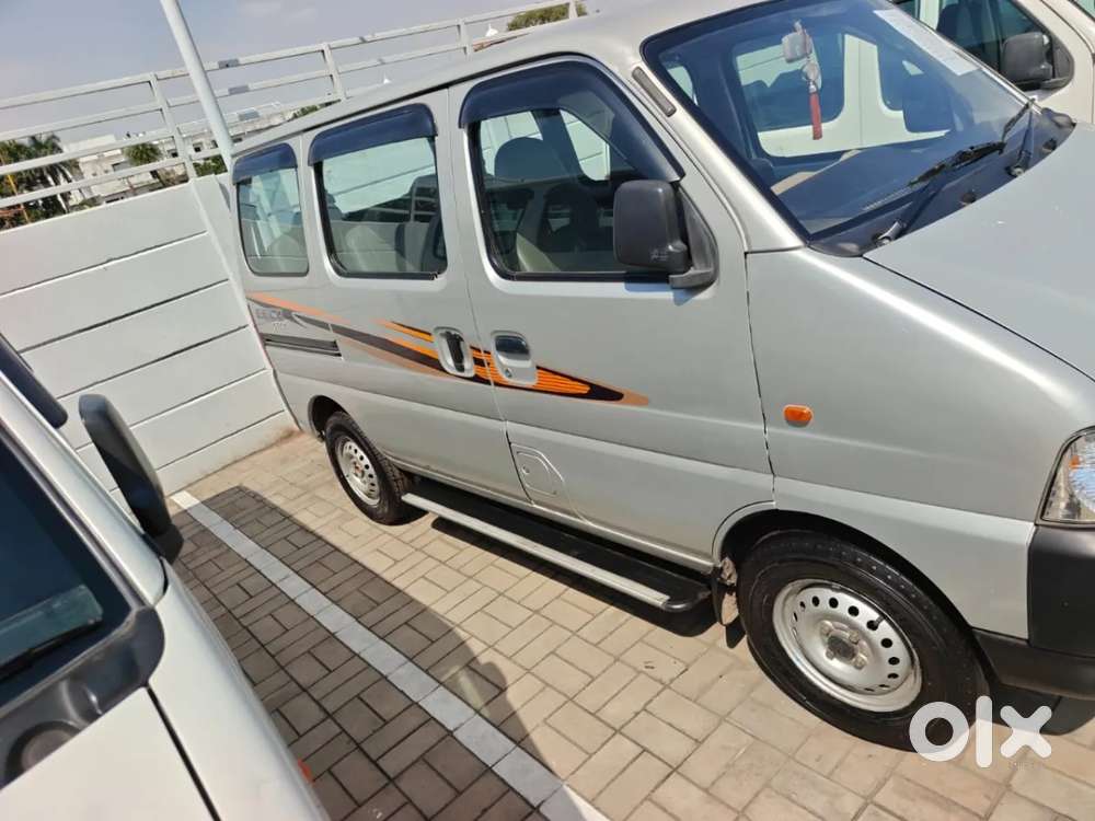 Maruti Suzuki Eeco 1.2 7 Str Std(o), 2023, Petrol
