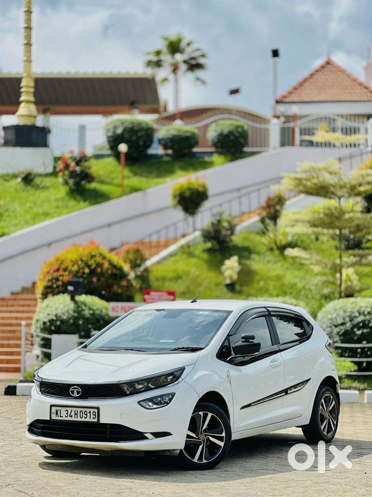 Tata Altroz Xz, 2022, Petrol