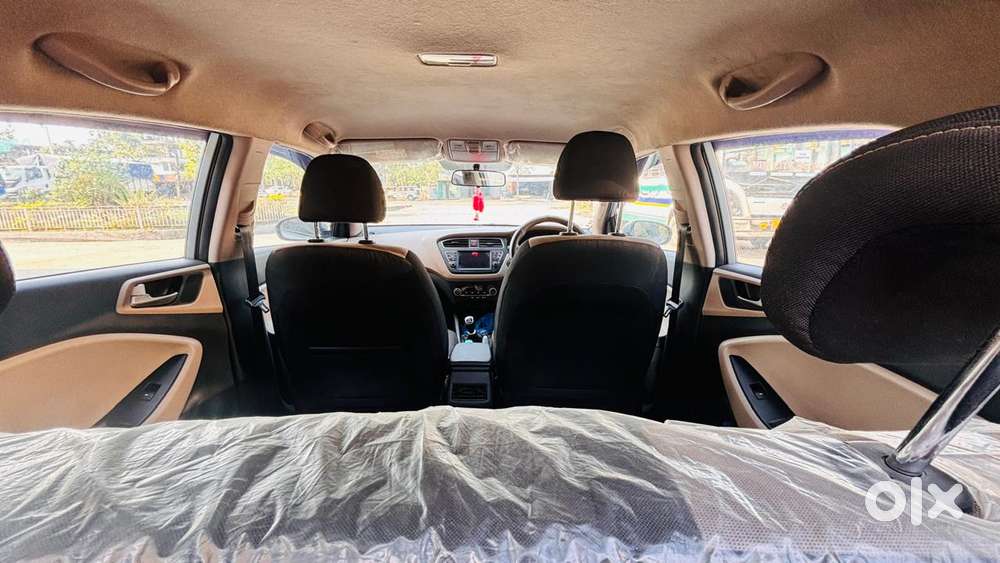 Hyundai I20 Asta (o) 1.2 Mt, 2019, Petrol