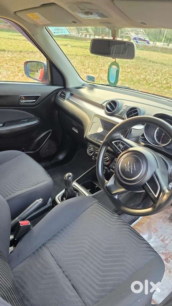 Maruti Suzuki Swift 2024 Petrol Well Maintained