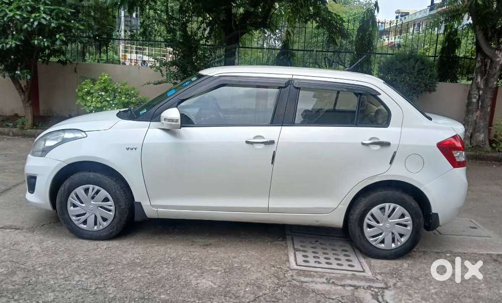 Maruti Suzuki Swift Dzire Vxi Optional, 2014, Petrol