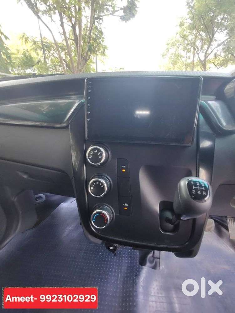 Mahindra Kuv 100 1.2 Trip Cng, 2018, Cng & Hybrids