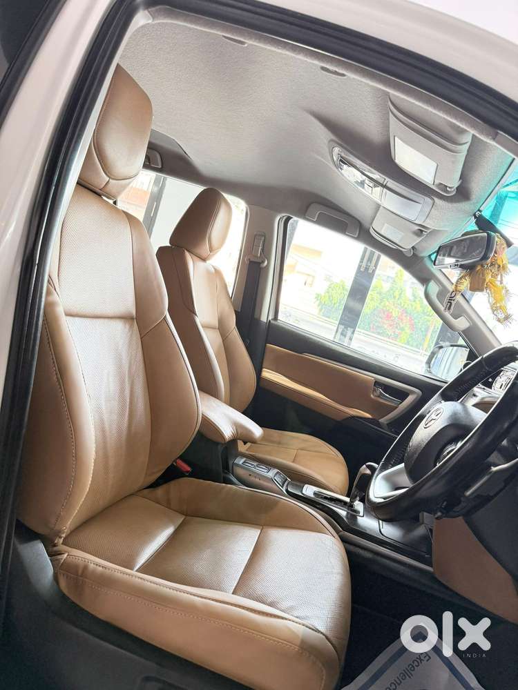 Toyota Fortuner 4x2 At 2.8 Diesel, 2019, Diesel