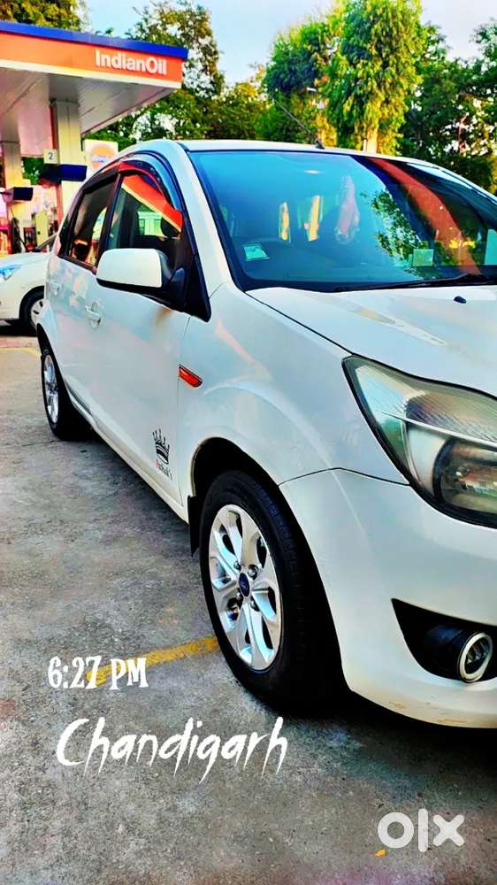Ford Figo Zxi Diesel 2012 94,300km 2nd Owner Insurance Till May 2027