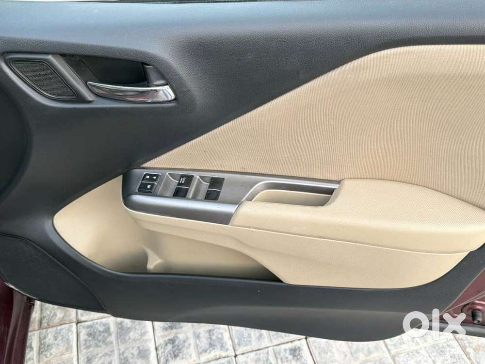 Honda City V Mt, 2014, Petrol