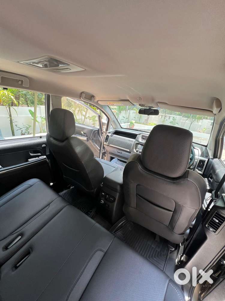 Tata Hexa 2.2 Xta 4x2 7 Str, 2016, Diesel