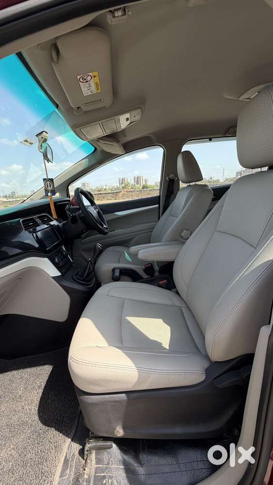 Mahindra Marazzo M8, 2019, Diesel