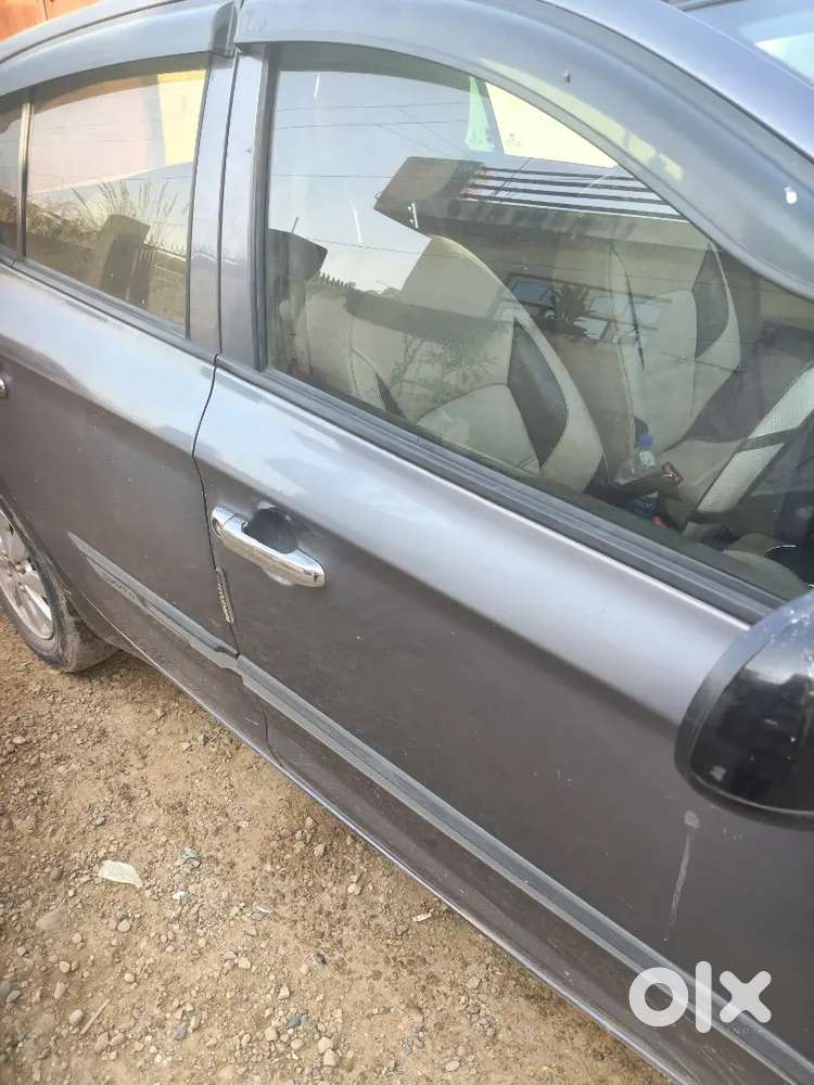 Hyundai I20 Sportz 2010