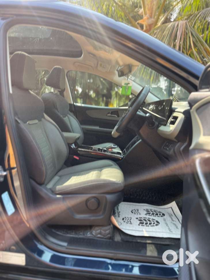 Mahindra Xev 9e Pack Two, 2025, Electric