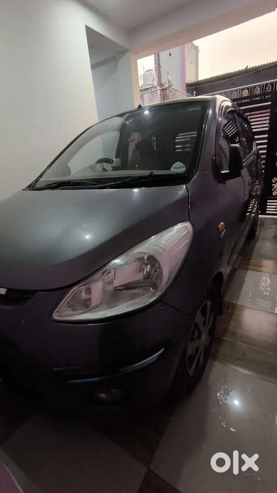 I Want To Sell My Car Becouse Ineed Some Money So I'm Selling This