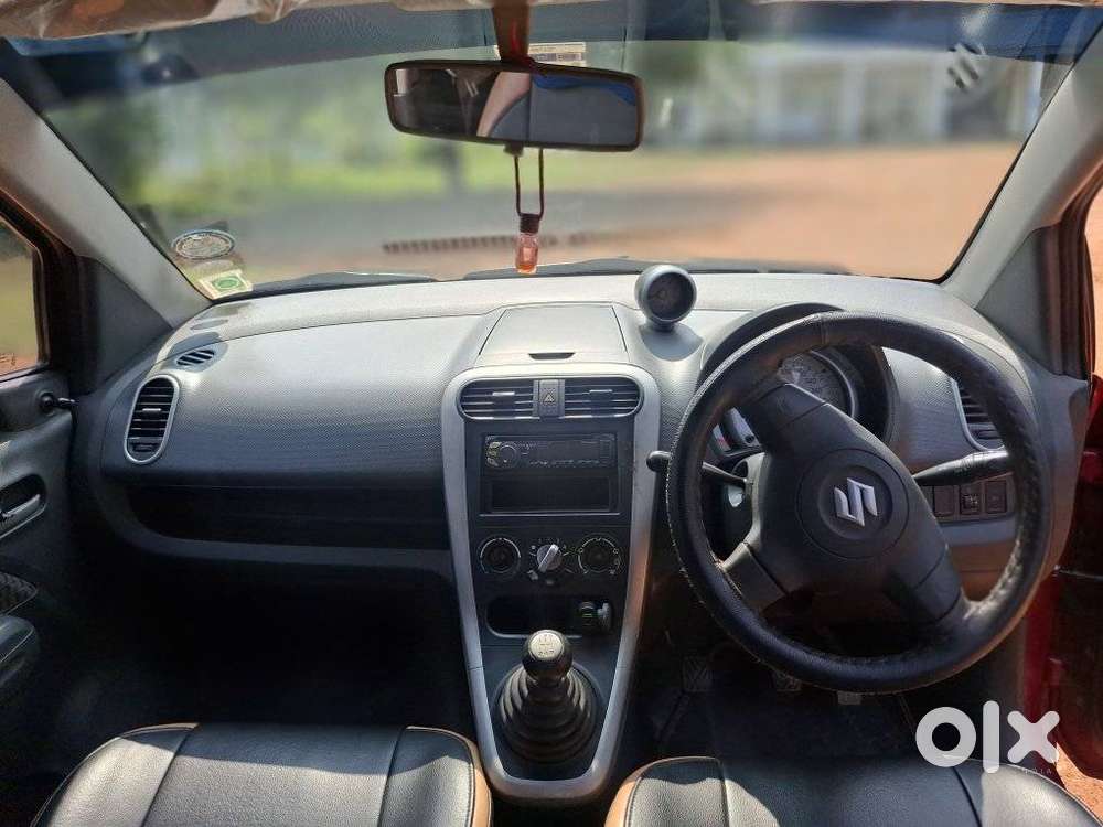 Maruti Suzuki Ritz Vxi, 2014, Petrol