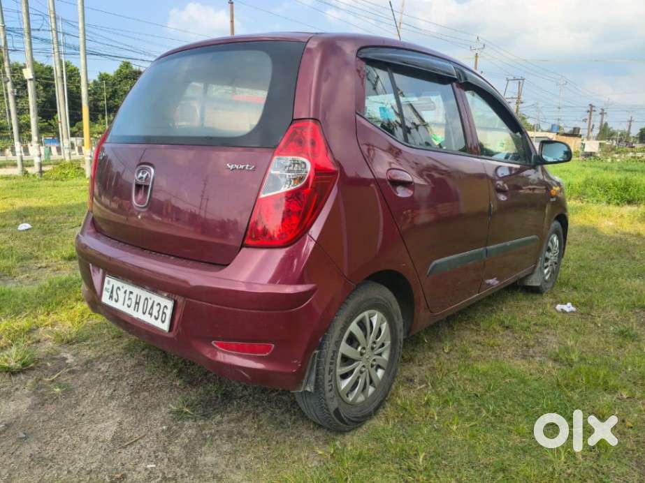 Hyundai I10 Sportz, 2014, Petrol