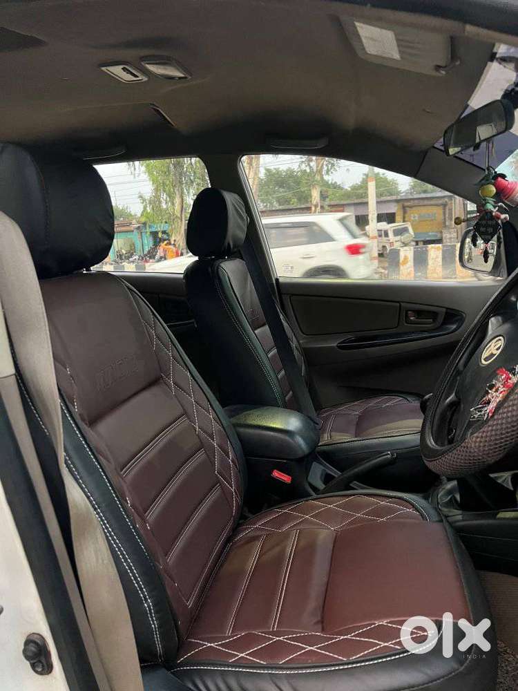 Toyota Innova [ ] 2.5 G2 8 Str, 2016, Diesel