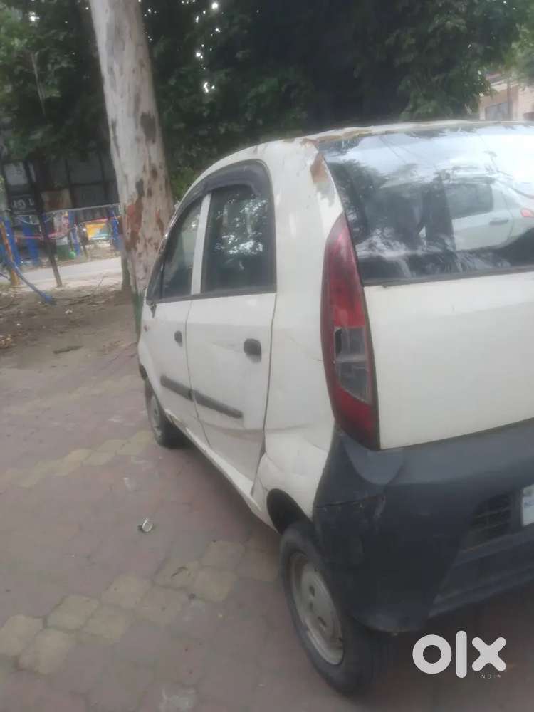 Tata Nano Xe 2012 Model