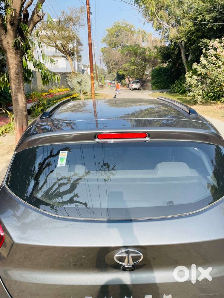 Tata Punch 2022 Petrol 30500 Km Driven