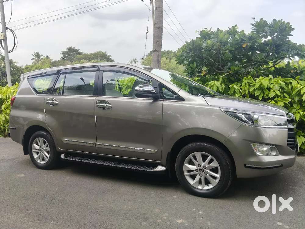 Toyota Innova Crysta 2019