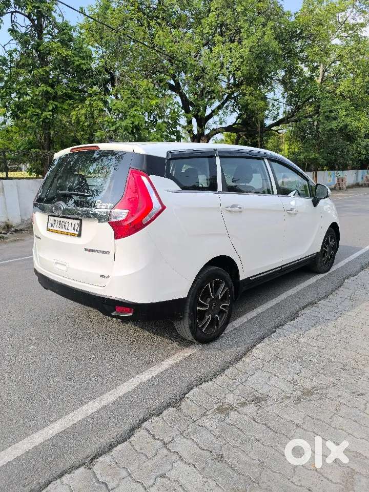 Mahindra Marazzo 1.5 M6 Plus 7 Str, 2021, Diesel
