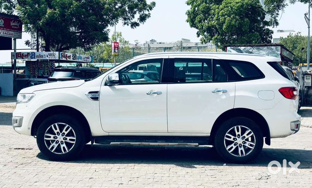 Ford Endeavour 3.2 Titanium At 4x4, 2017, Diesel