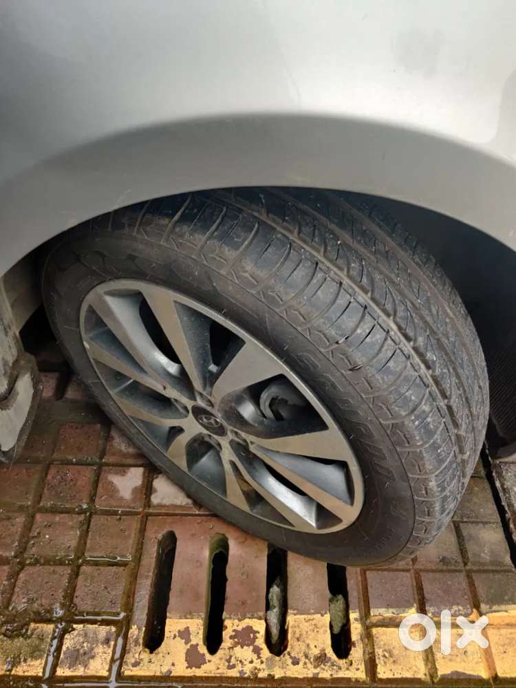 Hyundai Verna Fluidic 1.6 Vtvt Sx Automatic, 2014, Petrol