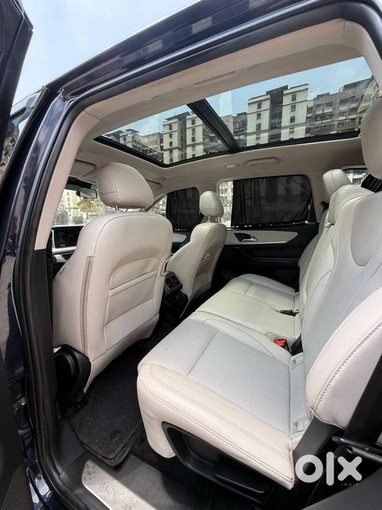 Mahindra Xuv700 2.2 Ax 7 Diesel Mt Luxury Pack Str, 2024, Diesel