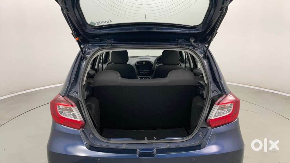Tata Tiago Xza, 2022, Petrol