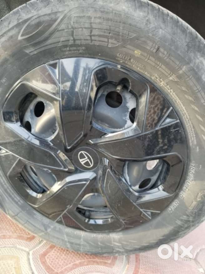 Tata Punch Adventure Icng, 2023, Petrol