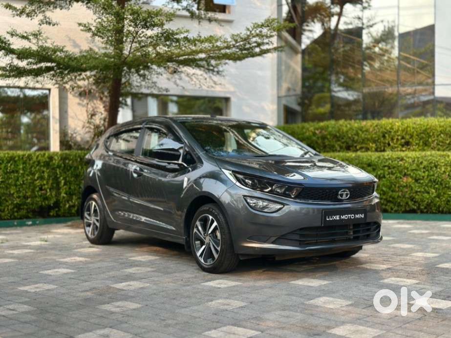 Tata Altroz 1.2 Xza Plus, 2023, Petrol