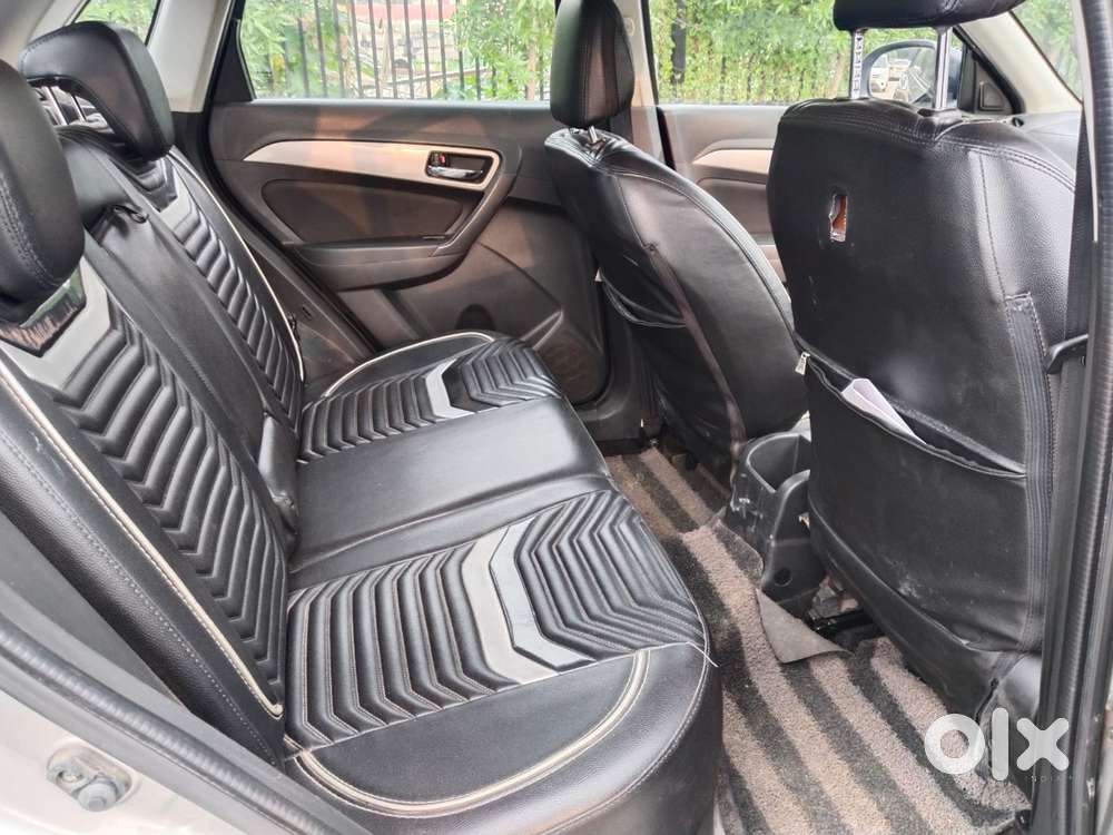 Maruti Suzuki Brezza Zdi+ Dual Tone, 2016, Diesel