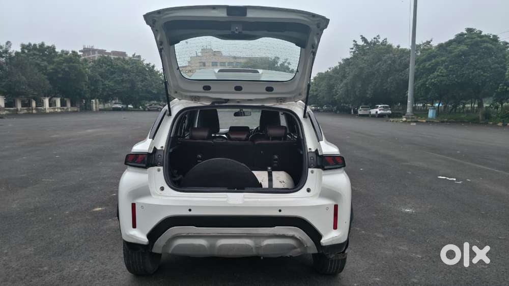 Maruti Suzuki Fronx Sigma 1.2 Cng, 2024, Cng & Hybrids