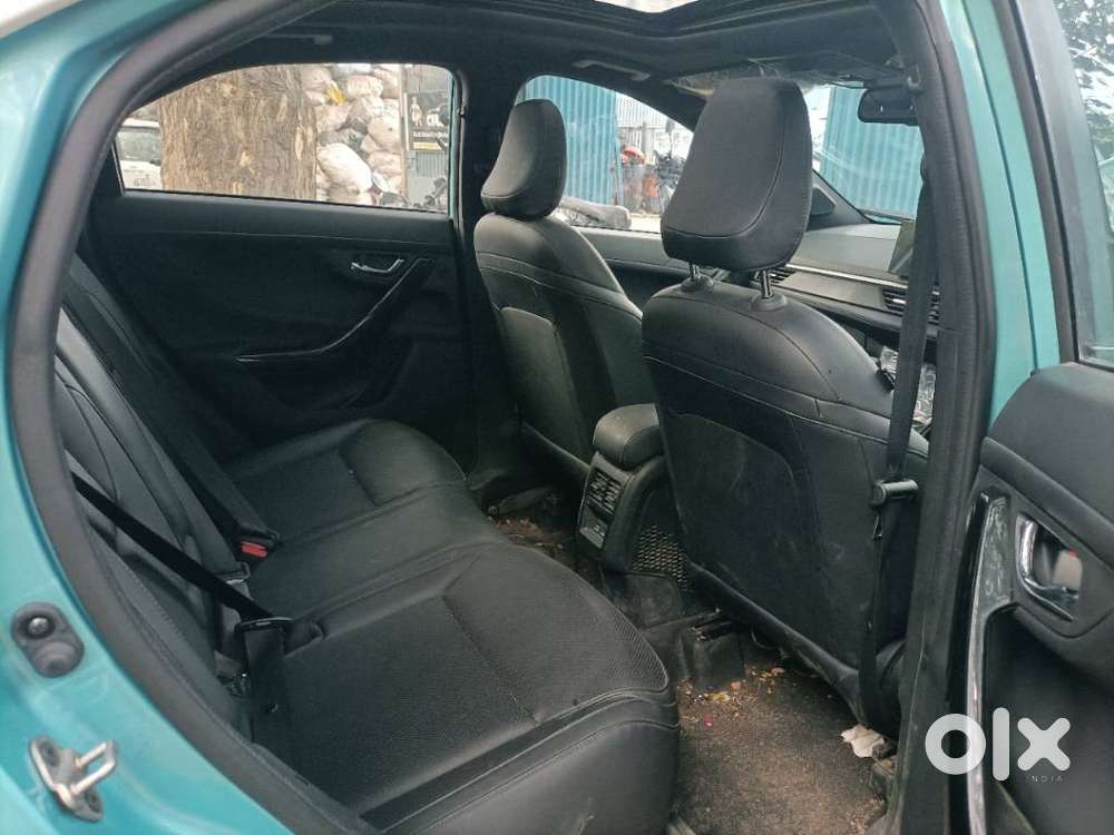 Tata Nexon Fearless Plus S Purple 1.2 Revotron Petrol 7dca Dt, 2025,..