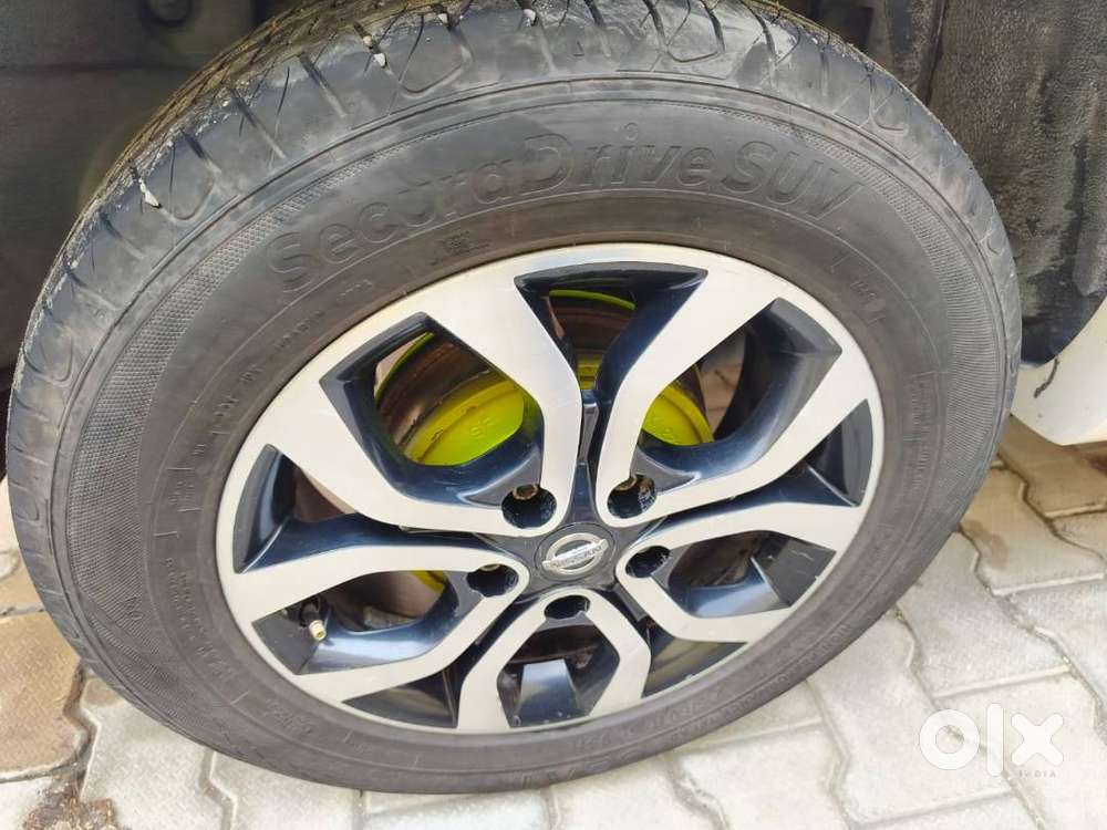 Nissan Terrano Xv Premium 2018