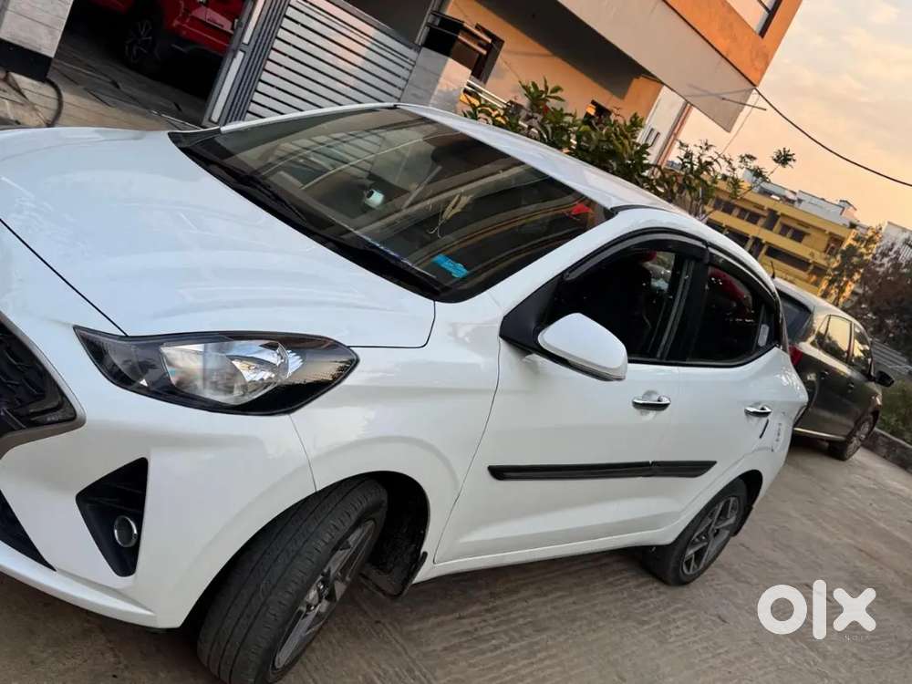 Hyundai Aura Sx 2022 Doctor Use Vehicle