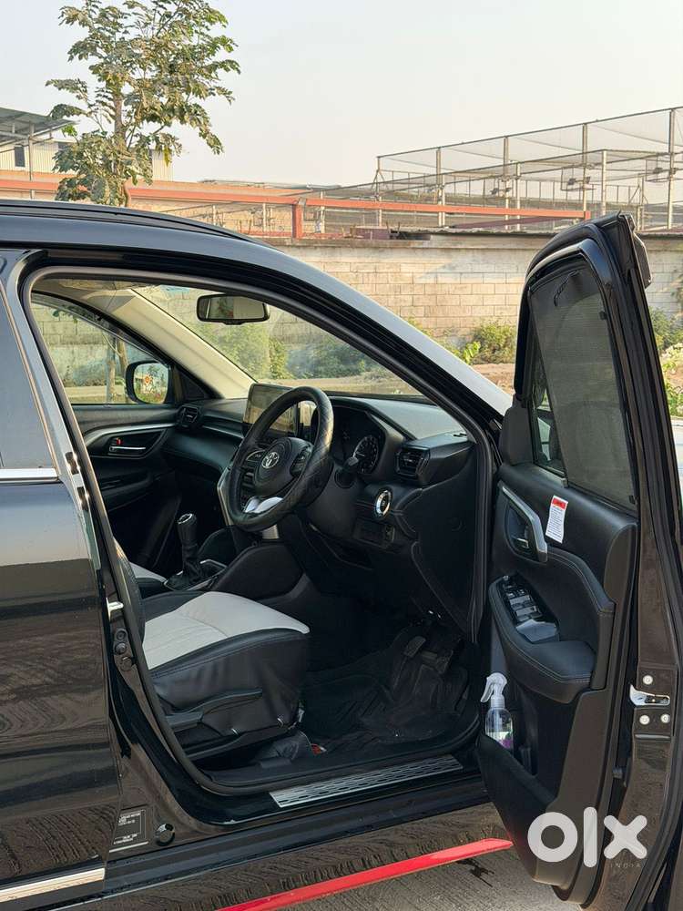 Toyota Urban Cruiser Hyryder 1.5 G E-cng, 2026, Cng & Hybrids