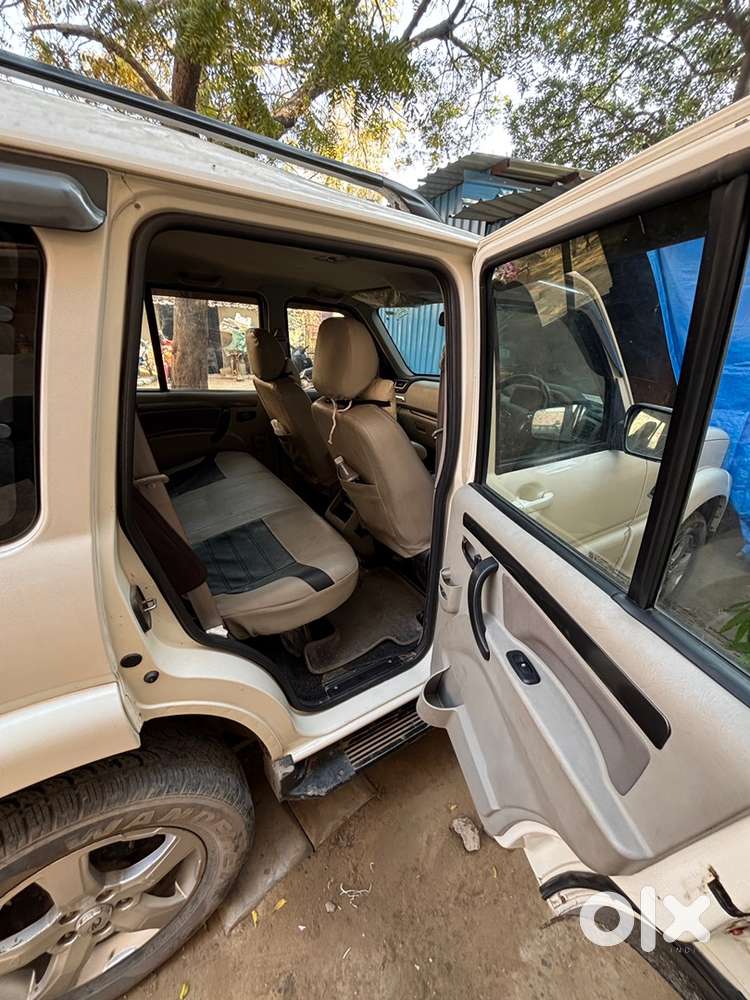 Mahindra Scorpio Diesel December. 2017 Car