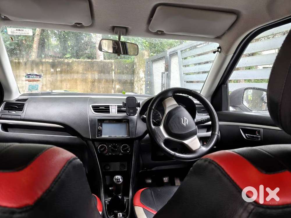 Maruti Suzuki Swift Vxi Bs Iv - 2017.
