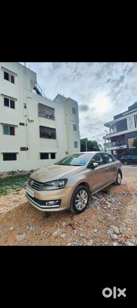 Volkswagen Vento Highline 2015 Petrol Manual