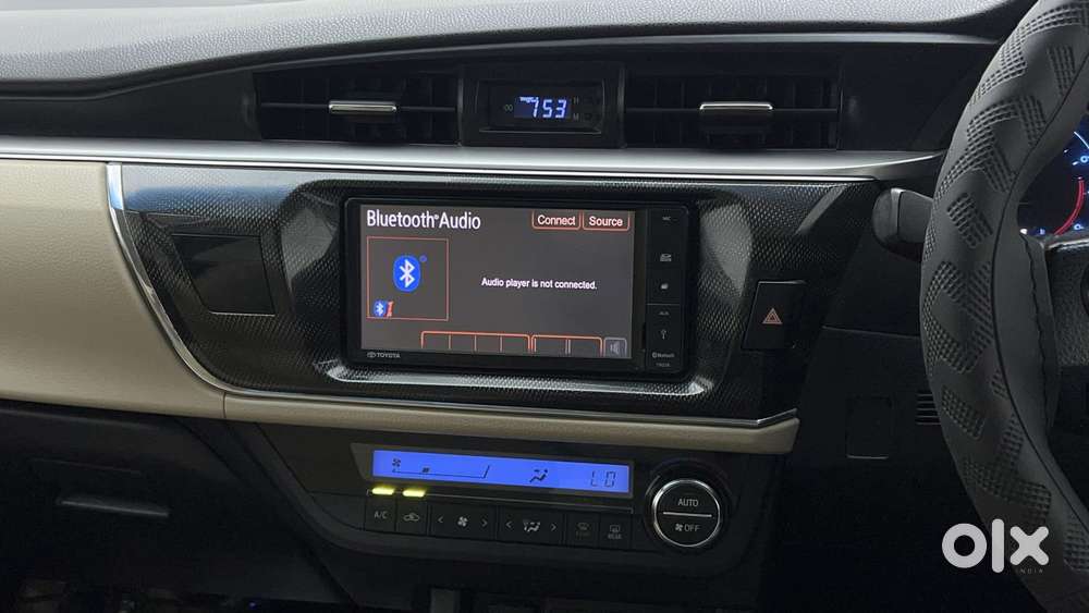 Toyota Corolla Altis 1.8 G, 2014, Petrol