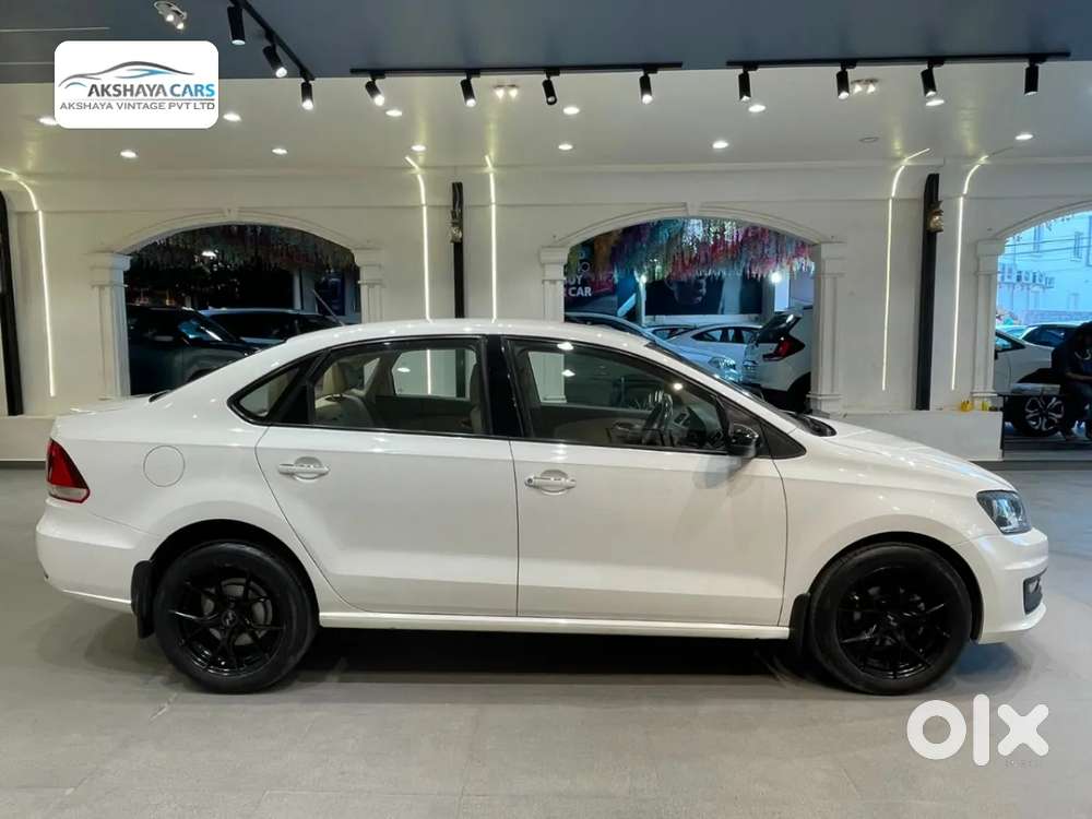 Volkswagen Vento, 2017, Petrol