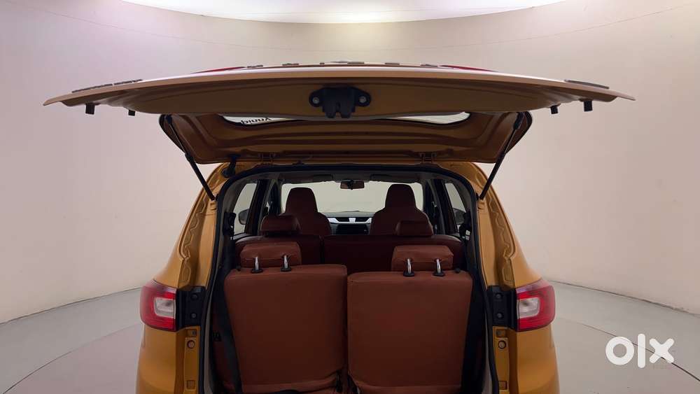Renault Triber Rxz Easy-r Amt, 2022, Petrol
