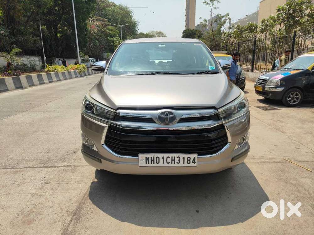 Toyota Innova Crysta 2.8z Automatic, 2016, Diesel
