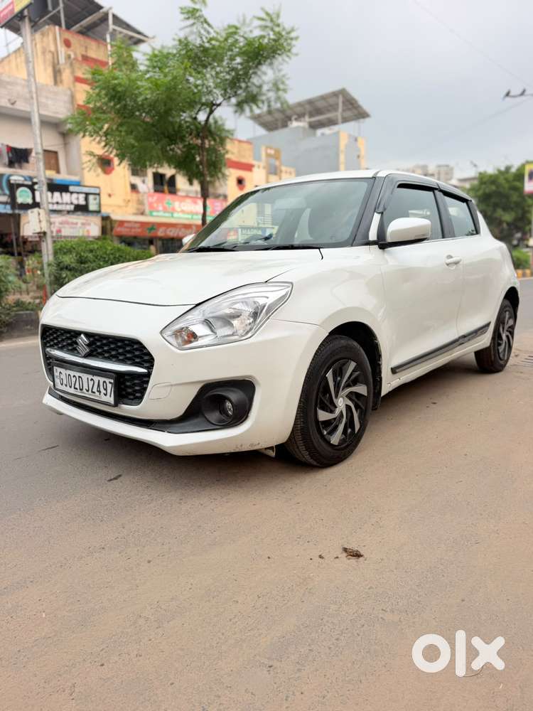 Maruti Suzuki Swift Vxi + Manual, 2021, Petrol
