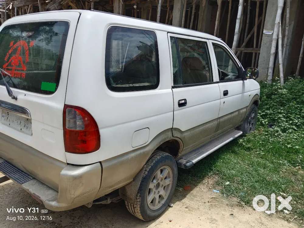 Chevrolet Tavera Neo 2015