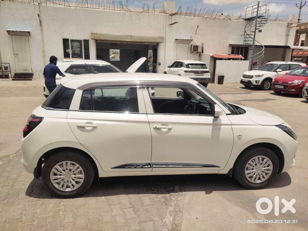Maruti Suzuki Swift Vvt Vxi, 2024, Petrol