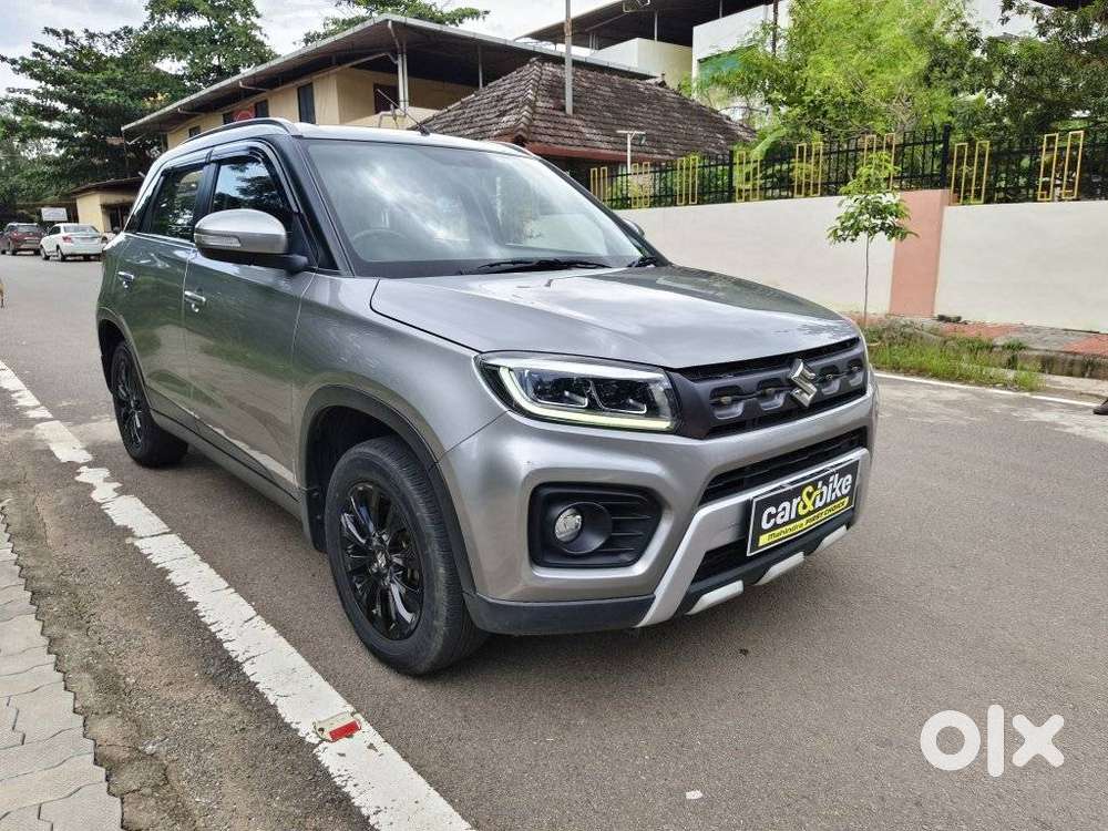 Maruti Suzuki Brezza 1.5 Zxi Smart Hybrid, 2022, Petrol