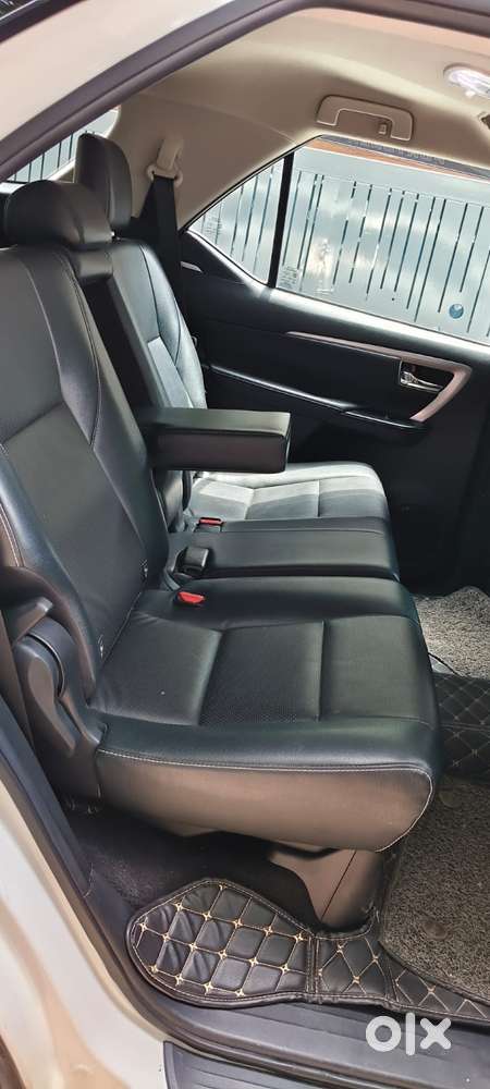 Toyota Fortuner 4x2 Mt 2.8 Diesel, 2022, Diesel